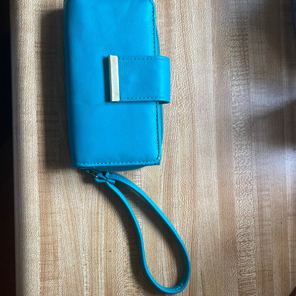Nine West Wristlet/Wallet-gently used